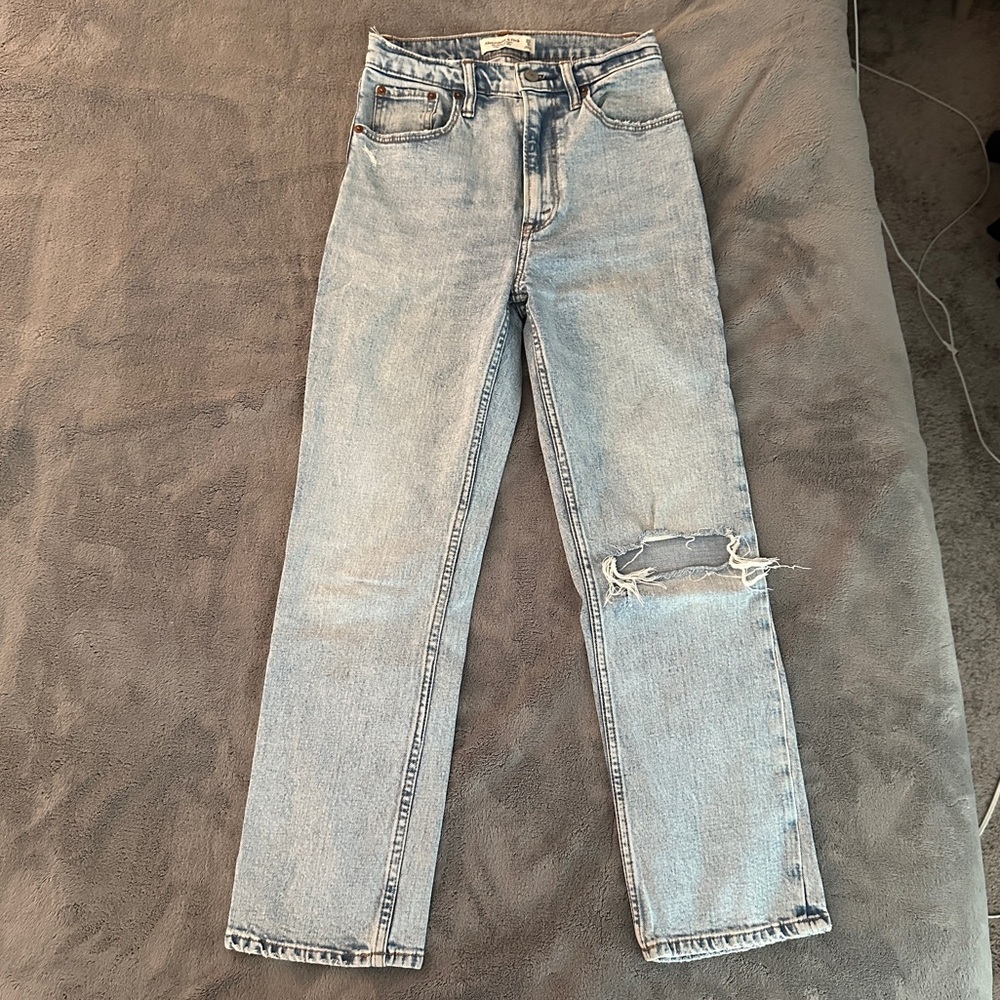 Abercrombie and Fitch The Ankle Straight Ultra High Rise